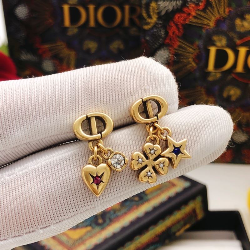 chr1st1an D10r earrings